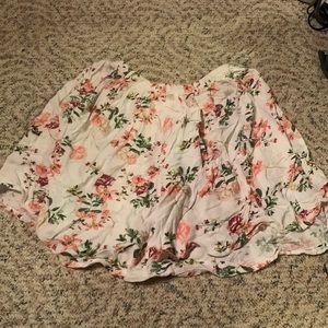 Forever21 woman’s floral knee length skirt size M